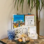 Colosseum Garden Apartment *