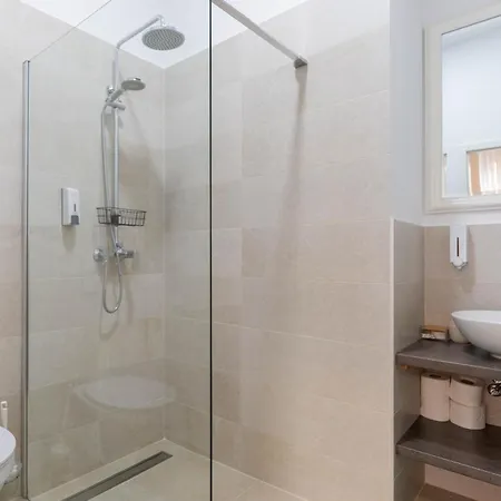 Colosseum Garden شقة *