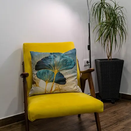 Colosseum Garden شقة بولا