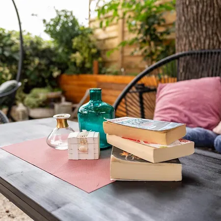 Colosseum Garden شقة بولا